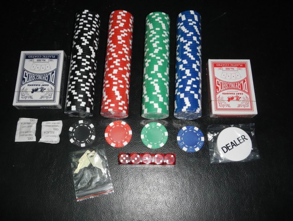 Poker Chips Set, 200PCS Deluxe Poker Set with Aluminum Travel Case, Casino Chips Set for Poker Game,11.5 Gram Poker Set for Texas Holdem Blackjack Gambling - Image 4